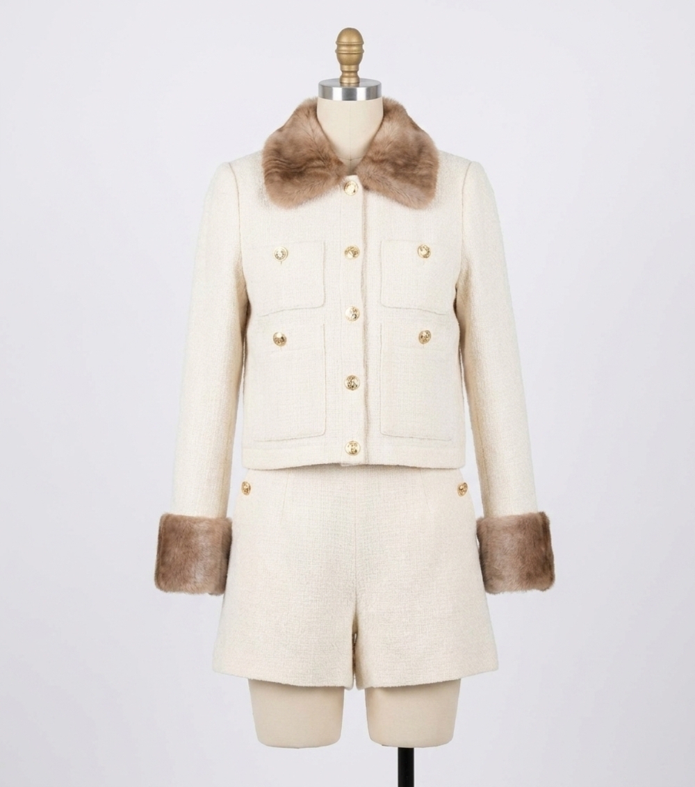 NEW EMILY MCCARTHY lady cropped jacket in winter white